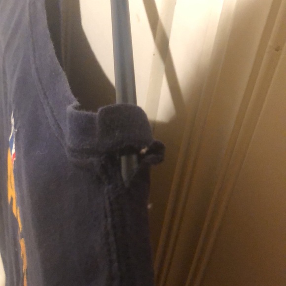 Cleveland cavaliers tee shirt. - Picture 5 of 6